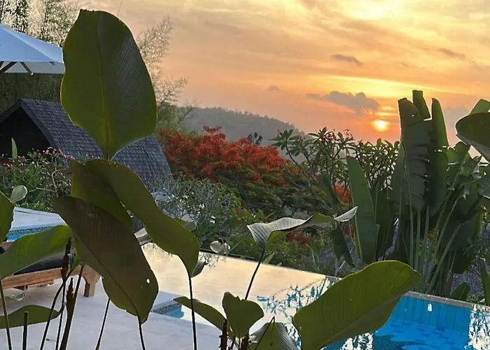Гостевой дом Sunhouse, Mandala Village Джимбаран