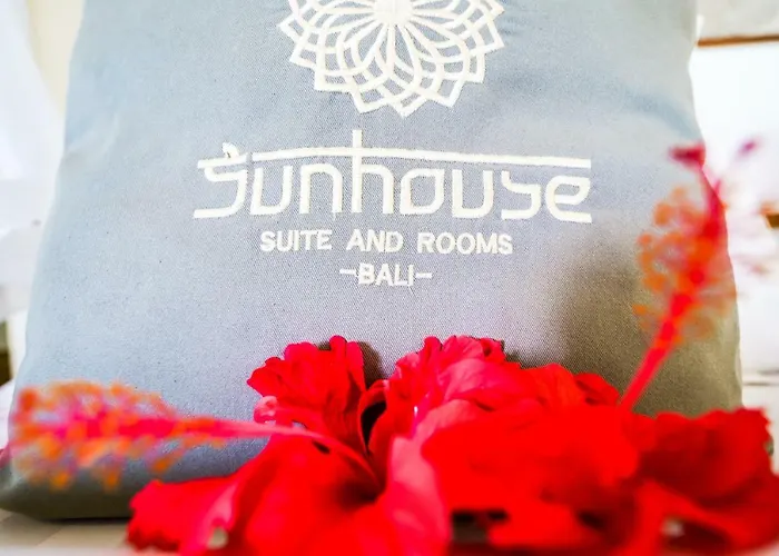 Sunhouse, Mandala Village Pensión