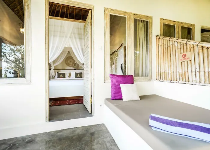 Гостевой дом Sunhouse, Mandala Village Джимбаран